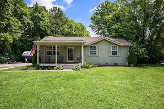 7116 Meadow View Dr, Fairview, TN 37062