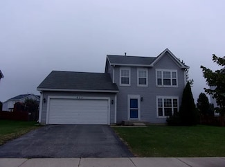 825 Grant Dr, Minooka, IL 60447