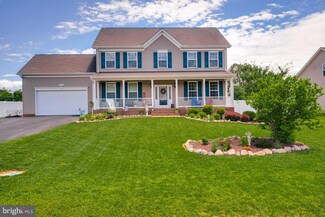 28050 Feather Ct, Mechanicsville, MD 20659