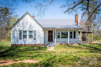 260 Penninger Dr, Woodleaf, NC 27054