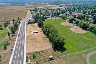 200 Garfield St, Medford, OR 97501
