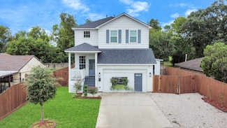 10747 Dulcimer St, Houston, TX 77051
