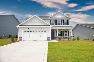 105 Sea Breeze Ct, Sneads Ferry, NC 28460