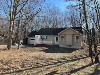 118 Buckhill Rd, Albrightsville, PA 18210