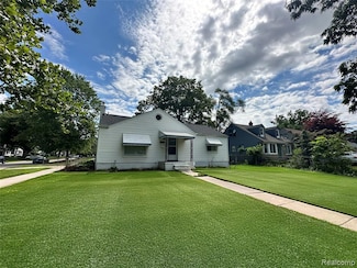 2620 N Main St, Royal Oak, MI 48073