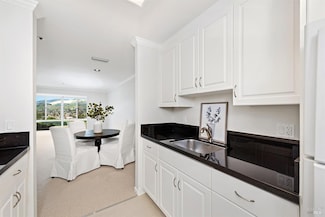 100 Thorndale Dr Unit 106, San Rafael, CA 94903