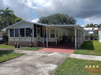 6585 NW 35th Ave Unit J16, Coconut Creek, FL 33073