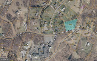 741 Independence St, Berkeley Springs, WV 25411