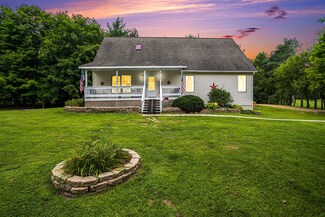 8140 S 2nd St, Mattawan, MI 49071