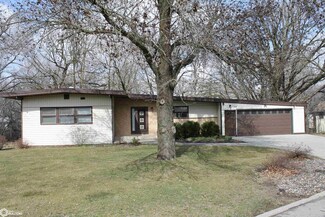 109 Woodland Dr, Forest City, IA 50436