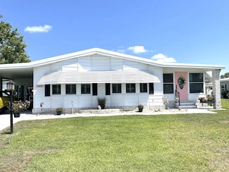 1505 Lake Dr, Grand Island, FL 32735