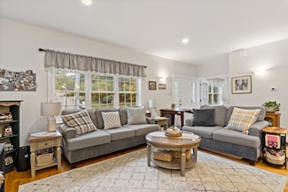 20 Valley St Unit 20, Norfolk, MA 02056