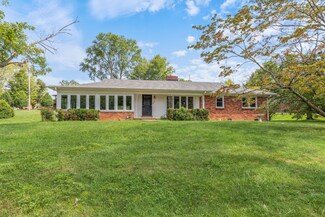 105 Lake Valley Rd, Dickson, TN 37055
