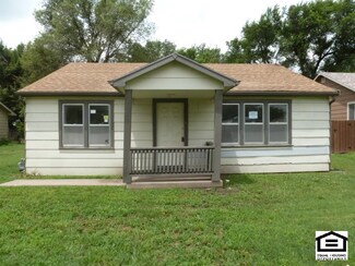 3041 N Park Place, Wichita, KS 67204