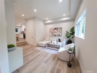 1821 Westholme Ave, Los Angeles, CA 90025