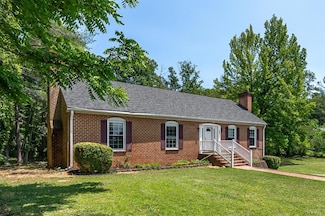 493 Arrowhead Dr, Lynchburg, VA 24502