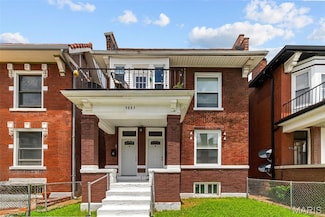 5883 Washington Ave Unit B, St. Louis, MO 63108