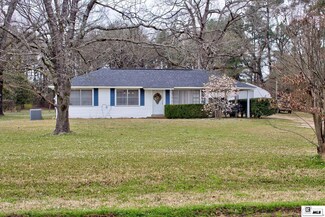 1952 Phillips Ferry Rd, Sterlington, LA 71280