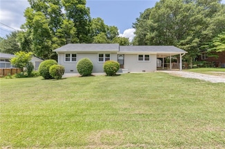 90 Pat Mell Rd SW, Marietta, GA 30060