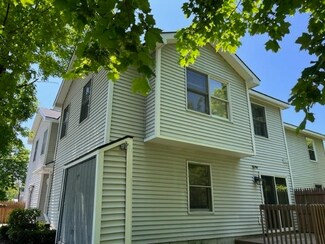106 Park St Unit 1, Bennington, VT 05201