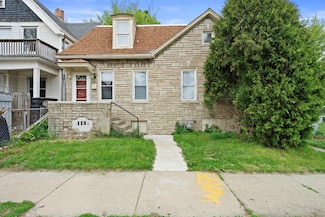 118 E Concordia Ave, Milwaukee, WI 53212