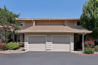 8293 La Riviera Dr, Sacramento, CA 95826