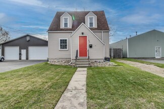 447 Lakeview Ave, Battle Creek, MI 49015