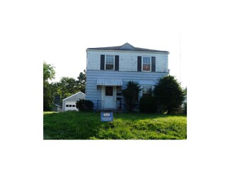 9853 E Winner Rd Unit B, Independence, MO 64052