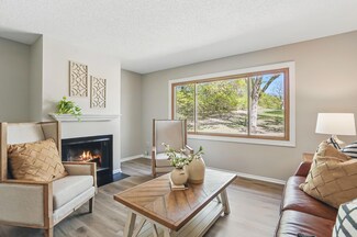 6316 Saint Johns Dr, Eden Prairie, MN 55346