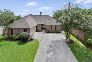 10766 Oakley Trace Dr, Baton Rouge, LA 70809