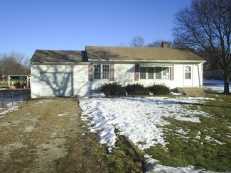 308 S Jefferson St, Exira, IA 50076