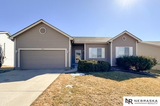 10307 S 27th St, Bellevue, NE 68123