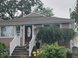 191 Dawson Ave, West Haven, CT 06516