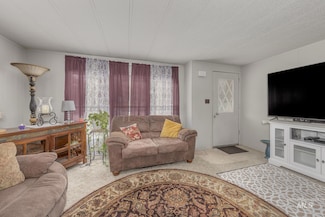 215 Farber Dr, Payette, ID 83661