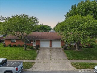 405 Heather St, Englewood, OH 45322