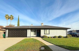 335 Donner Dr, Lodi, CA 95240
