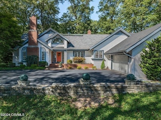 16 Fairway Dr, Selinsgrove, PA 17870