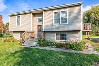 25 Lower Gilman St, Saint Albans City, VT 05478