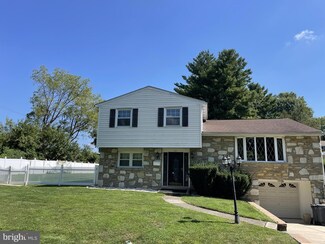 401 Woodhaven Rd, Philadelphia, PA 19116