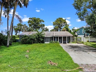 1754 Lake St, Oviedo, FL 32765