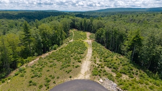 14 Peck Orchard Rd, North Granby, CT 06060