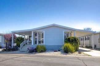 3457 Don Jose Dr, Carlsbad, CA 92010