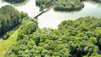 279 Tallulah Dr, Westminster, SC 29693