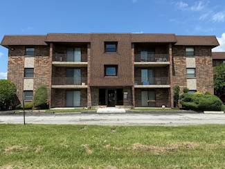2237 175th St Unit 3A, Lansing, IL 60438