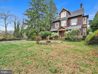 1420 Pennsylvania Ave, Berwyn, PA 19312