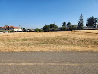 4436 W Vandegrift Ave, Fresno, CA 93722
