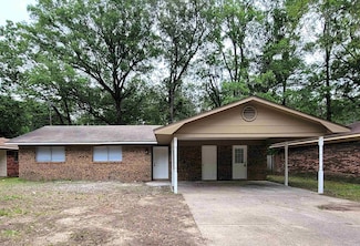 1907 Sunset Cove, Pine Bluff, AR 71603