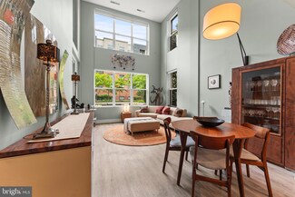 145 Riverhaven Dr Unit L11, National Harbor, MD 20745
