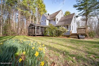 393 Knight Rd, New Marlborough, MA 01230
