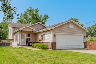 23419 82nd St, Salem, WI 53168